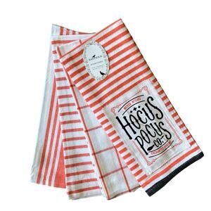 Halloween HOCUS POCUS Kitchen Towels 18x28  Set of 4 Orange White Black New